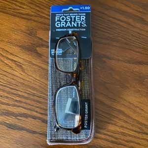 NWT. Foster Grants +1.50 Reading Glasses